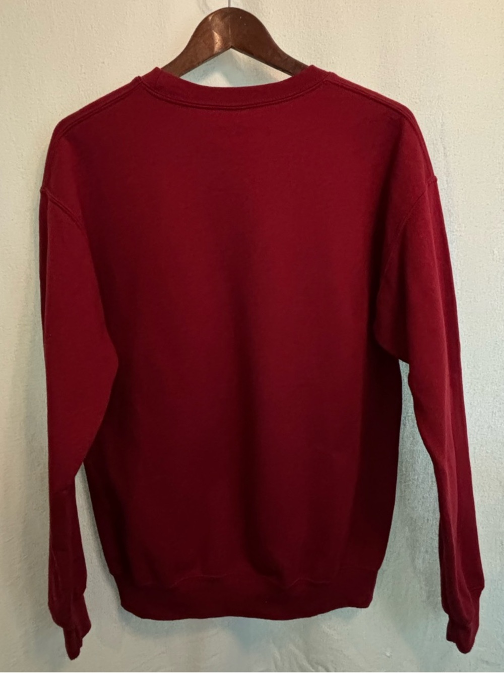 Taylor Swift Red Era Come Back Be Here Crew Neck Sweatshirt Medium - Picture 3 of 3